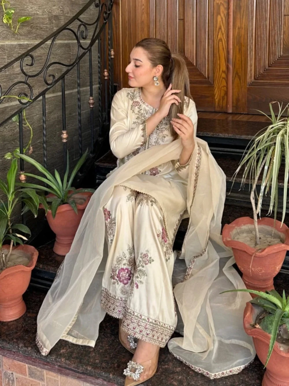 Laal Clothing elegant cream